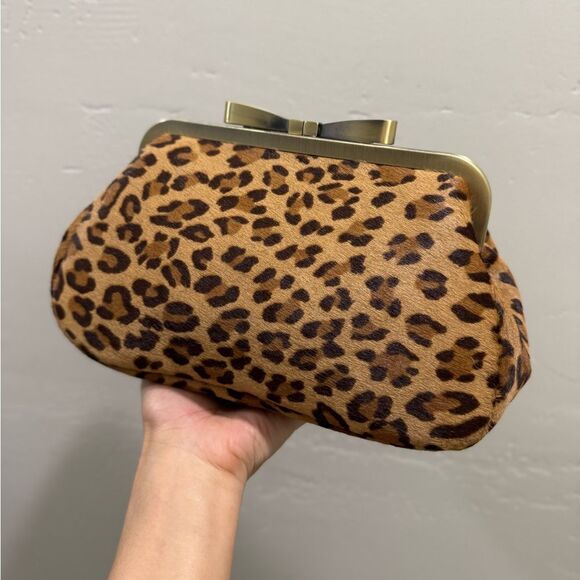 Genuine Hair On Cowhide Handmade Bowknot Shaped Kisslock Clutch Bag, Multi Use - Picture 6 of 12